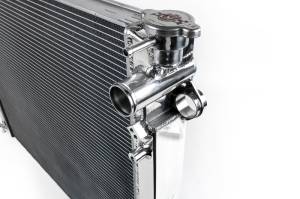 CSF - CSF 2016+ 3.5L and 2.7L 05-15 4.0L and 2.7L Toyota Tacoma Radiator - 7092 - Image 2