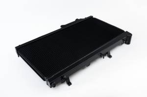 CSF 08-15 Subaru Impreza WRX/STI 1-Row 31mm High-Performance Aluminum Radiator - Black - 7094B