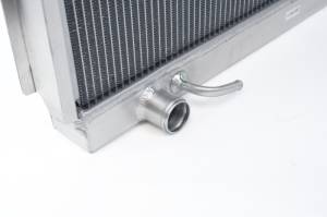 CSF - CSF 95-04 Toyota Tacoma (2.7/3.4L) Heavy Duty All-Aluminum Radiator - 7212 - Image 5