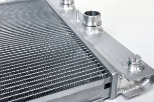 CSF - CSF 06-10 BMW E60 M5 / 06-10 BMW E63/E64 M6 Aluminum High-Performance Radiator - 7218 - Image 5