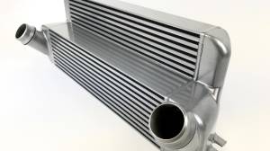 CSF - CSF 15-18 BMW M2 (F30/F32/F22/F87) N55 High Performance Stepped Core Bar/Plate Intercooler - Silver - 8115 - Image 5