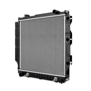 Mishimoto - Mishimoto Jeep Wrangler Replacement Radiator 1987-1995 - R1015 - Image 2